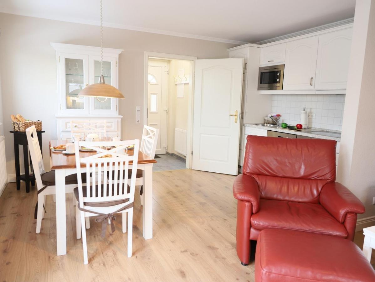 Krabbe Ist Ein Kleines Gemütliches Feriendomizil Für 4 Personen Im Haus Vogelsang. Apartment