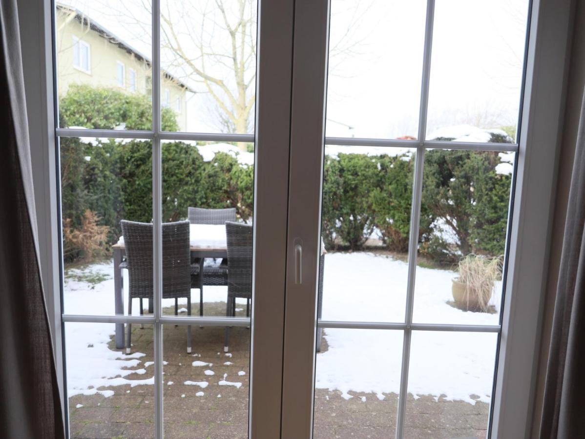 Krabbe Ist Ein Kleines Gemütliches Feriendomizil Für 4 Personen Im Haus Vogelsang. * Westerland
